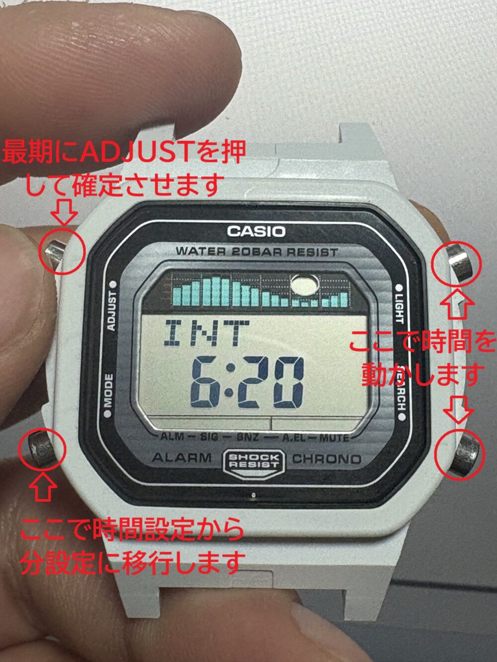 G-SHOCKの月潮間隔(INT)設定ボタン位置